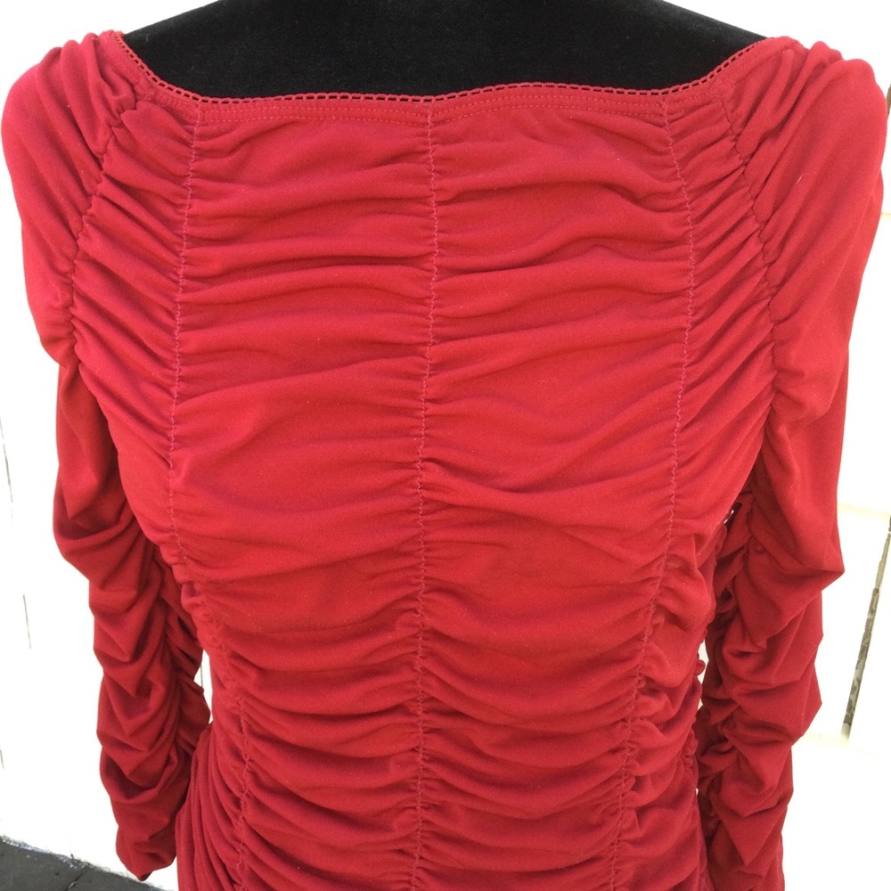 VTG 90s Red Ruched Top comma designs 🔥